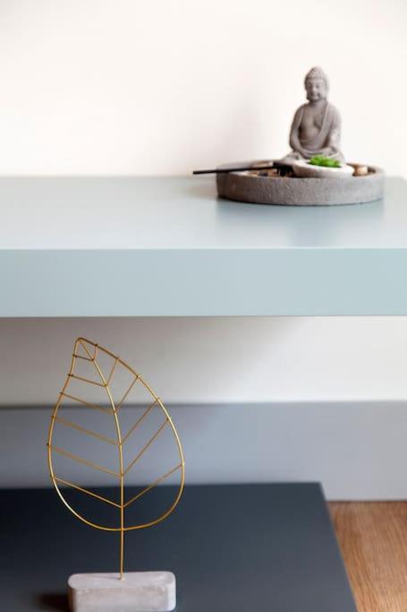 Minimal Loft Art With Sea View Over Heraklion Harbour Buitenkant foto